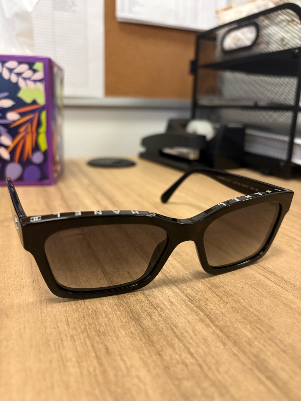 CHANEL Black Sunglasses with Gradient Lenses